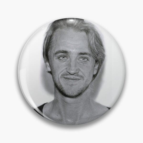 Artikelvorschau, Tom Felton Bleistiftzeichnung entworfen und verkauft von milyzhang97.