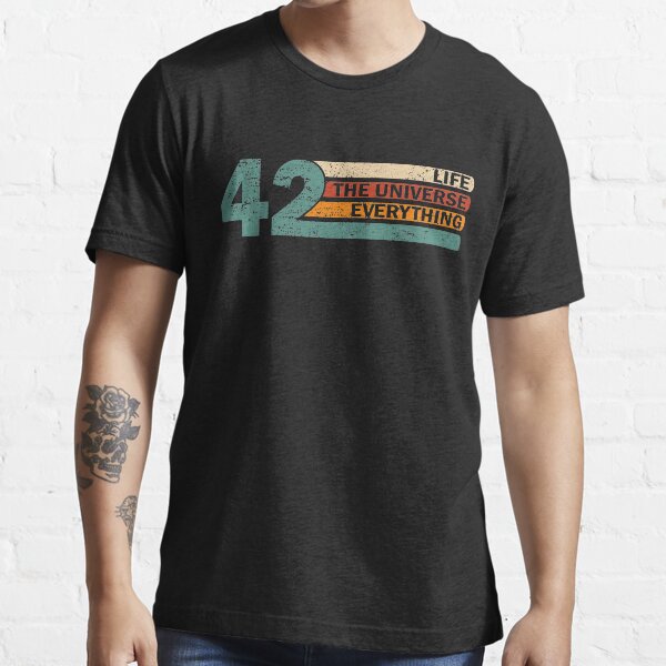 42 Answer to Life Universe and Everything Funny Vintage Gift Idea T-Shirt Essential T-Shirt