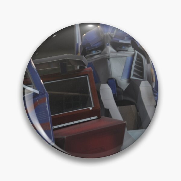 Item preview, El gran Optimus Prime designed and sold by Mike Ashley.