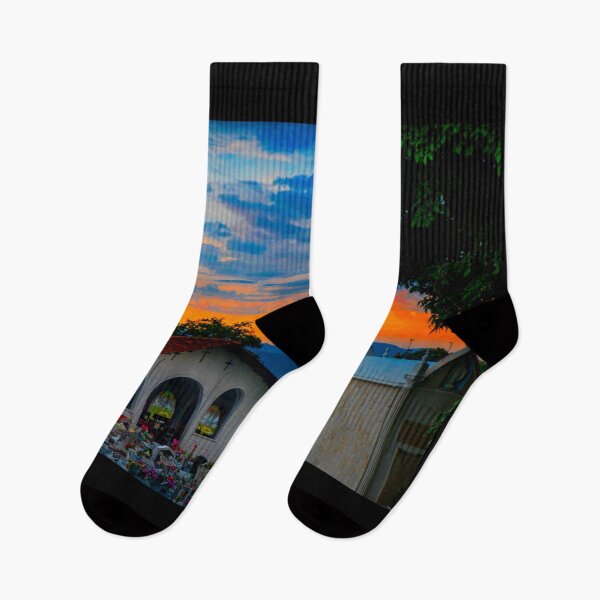 Item preview, Atardecer en la Cordillera Costera de los Andes designed and sold by alabca.