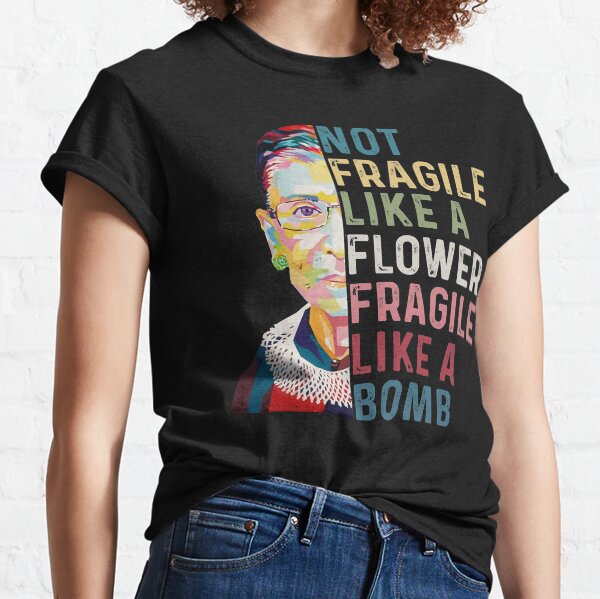 Aperçu de l'œuvre Pas fragile comme une fleur Fragile comme une bombe RVB Autonomisation des femmes créée et vendue par maploondesigns.
