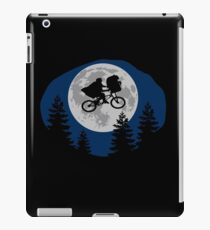 A sci-fi night iPad Case/Skin