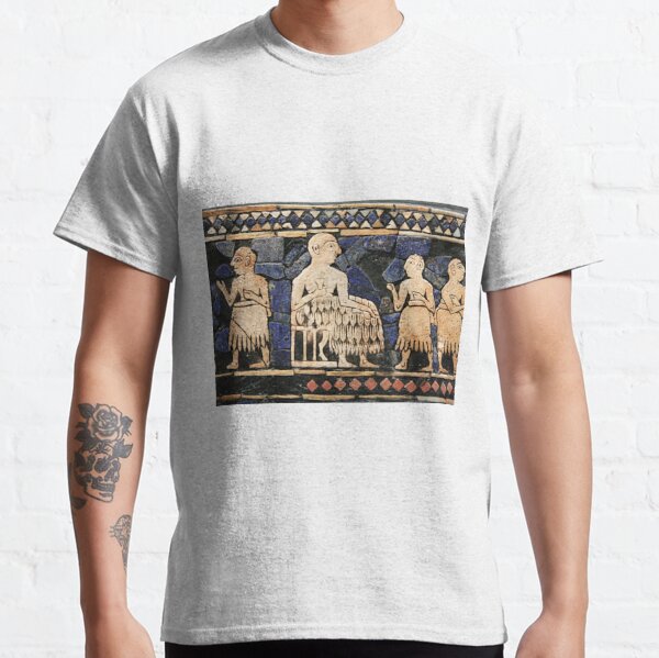 Clothing, Enthroned Sumerian king of Ur, possibly Ur-Pabilsag, with attendants. Standard of Ur, c. 2600 BC. Classic T-Shirt