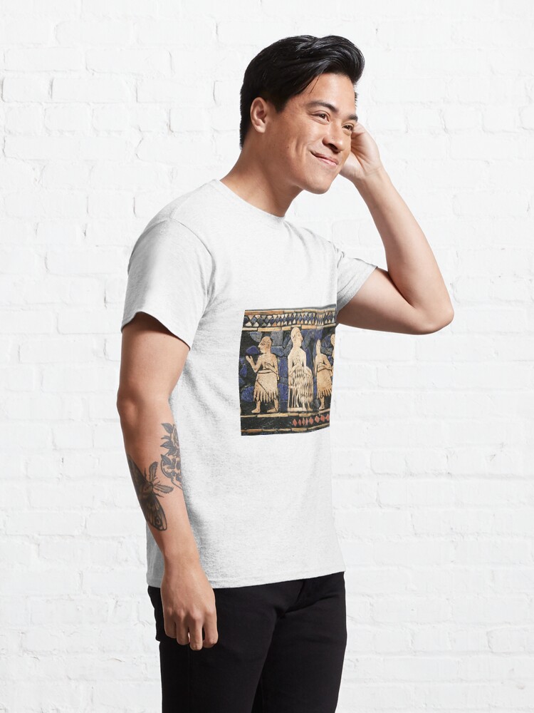 Alternate view of Enthroned Sumerian king of Ur, possibly Ur-Pabilsag, with attendants. Standard of Ur, c. 2600 BC. Classic T-Shirt