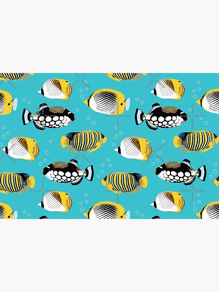 Tropical Fish in water by nadyanadya