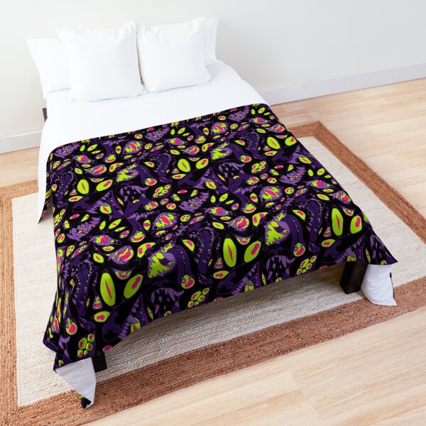 Eyes & Teeth Comforter