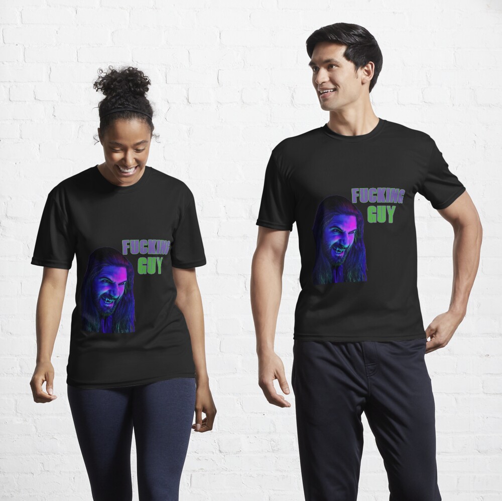 Aperçu de l'œuvre T-shirt respirant créée et vendue par littlegreenmoo.