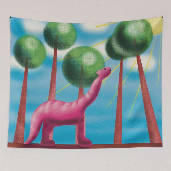 Artikelvorschau, Gestrickter rosa Dinosaurier, der im bunten Wald geht entworfen und verkauft von Mashusha-art.