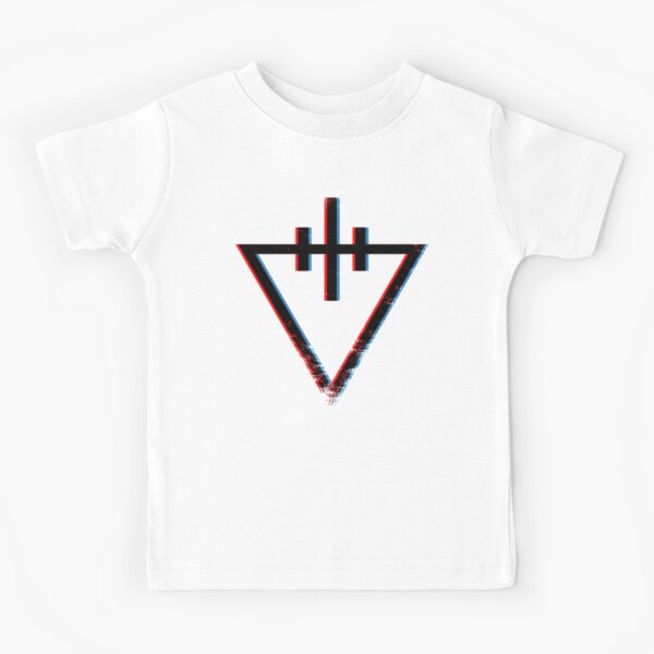 ella usa gafas caras ropa gucci prada