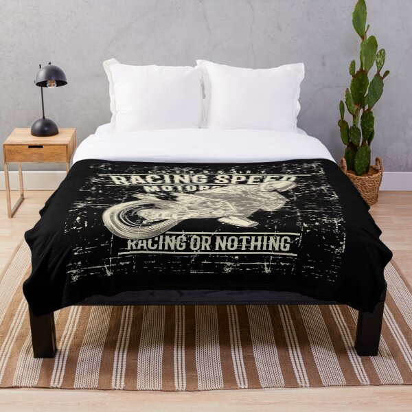 Aperçu de l'œuvre Crâne de course Style grunge Moto vintage Course ou rien Cadeaux et cadeaux créée et vendue par MiscelChr.