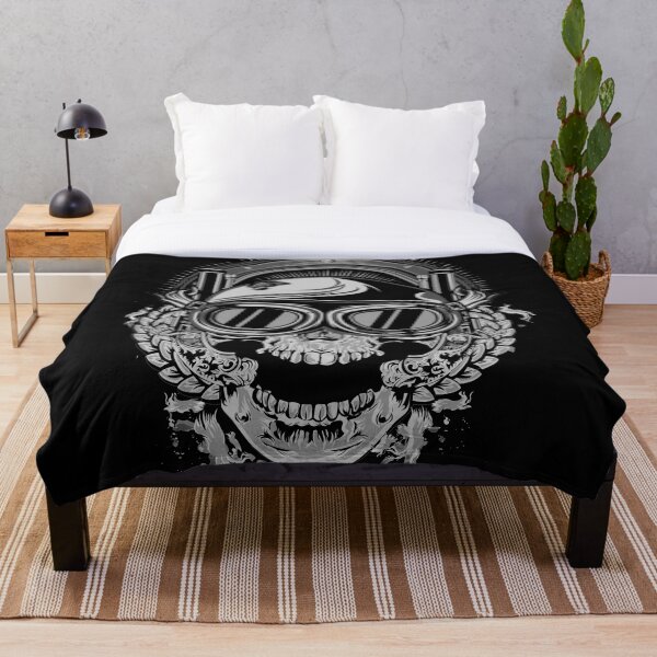 Artikelvorschau, Racing Skull Motorrad Geschenke und Geschenke entworfen und verkauft von MiscelChr.