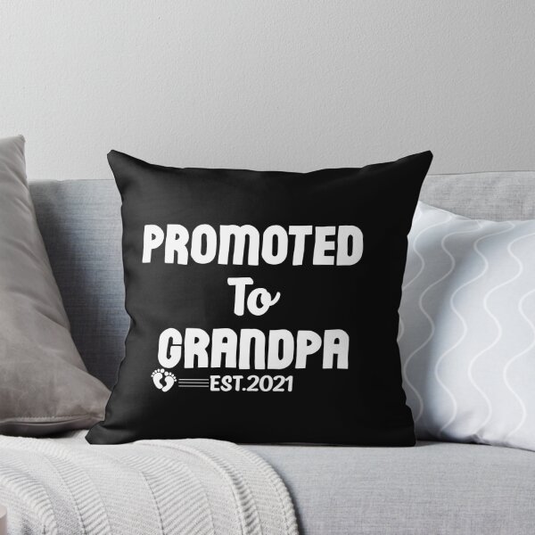 Aperçu de l'œuvre Promu grand-père 2021 créée et vendue par Th3 Merch.