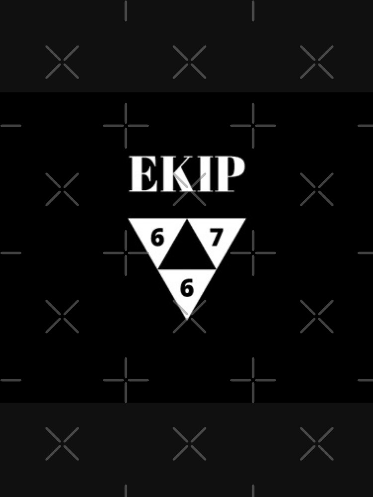 "Ekip 667" Pullover Hoodie by EKIP667 | Redbubble