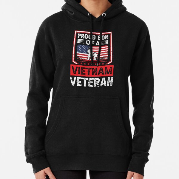Pround Son Of a Vietnam Veteran Gift for Dad Pullover Hoodie