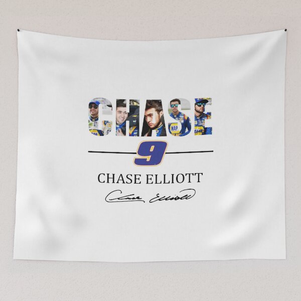 Aperçu de l'œuvre Chase 9 Cadeaux de Noël signés Chase Elliott pour les fans, pour hommes et femmes, cadeau pour le jour de Noël créée et vendue par SankyuTee.