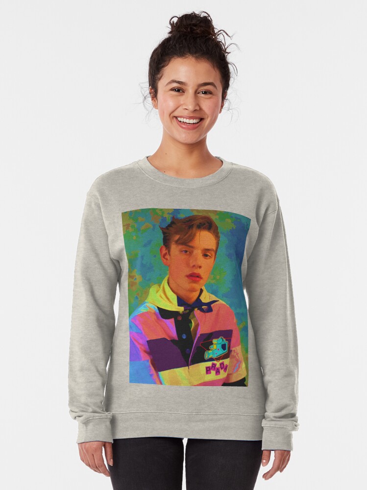 Aesthetic Louis Partridge Trending Unisex Sweatshirt - Beeteeshop