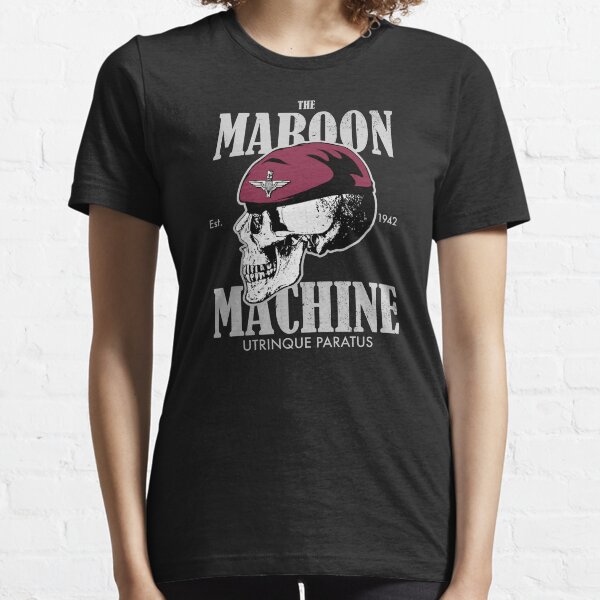 The Maroon Machine - Parachute Regiment (distressed) Essential T-Shirt