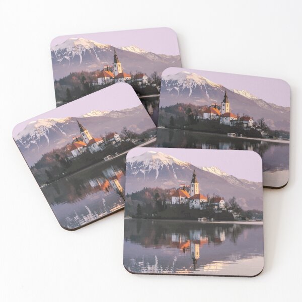 Item preview, Lago Bled, ilustraciones de viaje de Eslovenia designed and sold by Alo.