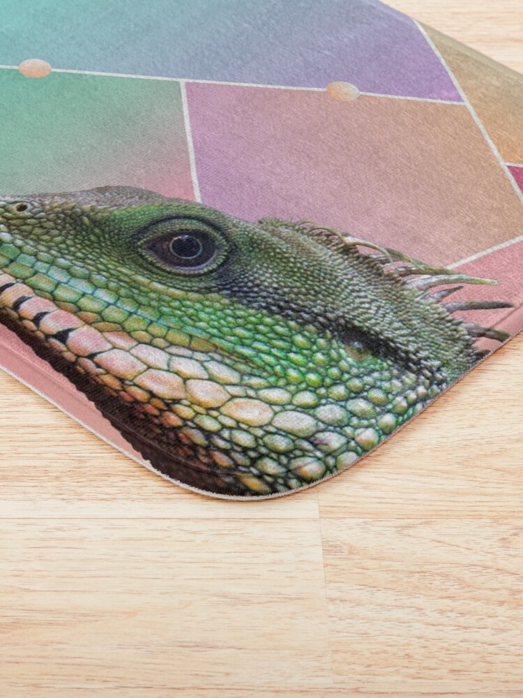 Alternate view of Geometric Pattern Chinese Water Dragon Bath Mat