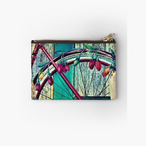 Item preview, Old bicycle designed and sold by VAMR-Boutique.
