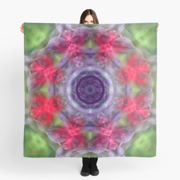 Kalido I (Look from all points of view) Scarf