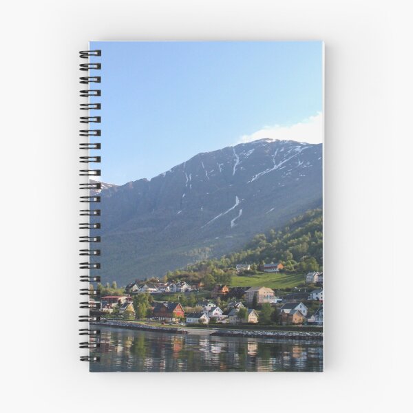 Artikelvorschau, Norwegischer Fjord entworfen und verkauft von Joe Tiedeman.