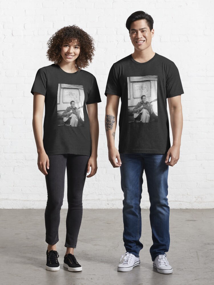 Sam Cooke Playing Guitar T Shirt For Sale By Arumi Shops Redbubble Cool T Shirts The Sam High T Shirts Cooke And Cool T Shirts