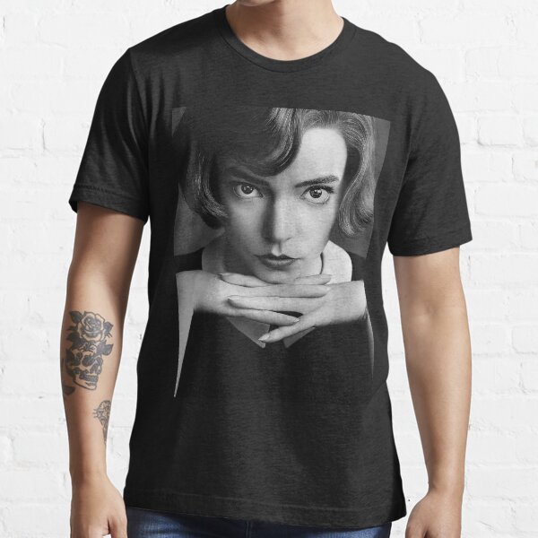 The Queen's Gambit anya taylor Essential T-Shirt