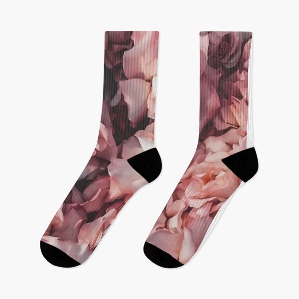 Item preview, CHIC ROSES designed and sold by ELEGANZZIA.