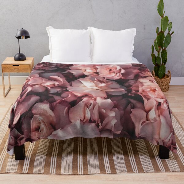 Item preview, CHIC ROSES designed and sold by ELEGANZZIA.