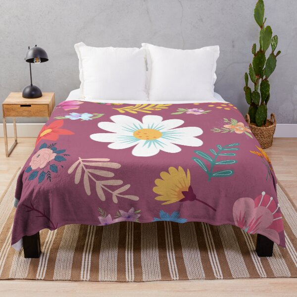 Aperçu de l'œuvre Motif floral aléatoire 6 Tapisserie Fond rose créée et vendue par AliCatOriginals.