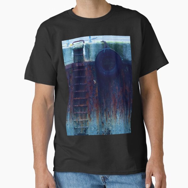 Hold on. Classic T-Shirt