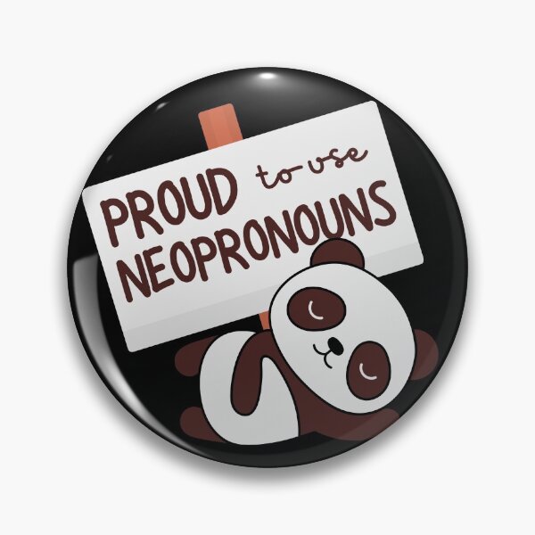 Artikelvorschau, "Stolz auf die Verwendung von Neopronomen" Pandabär entworfen und verkauft von campfiredesigns.