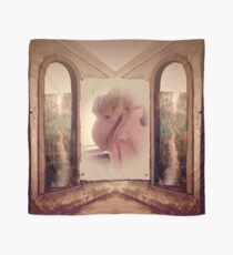 a travelling perfomance Scarf