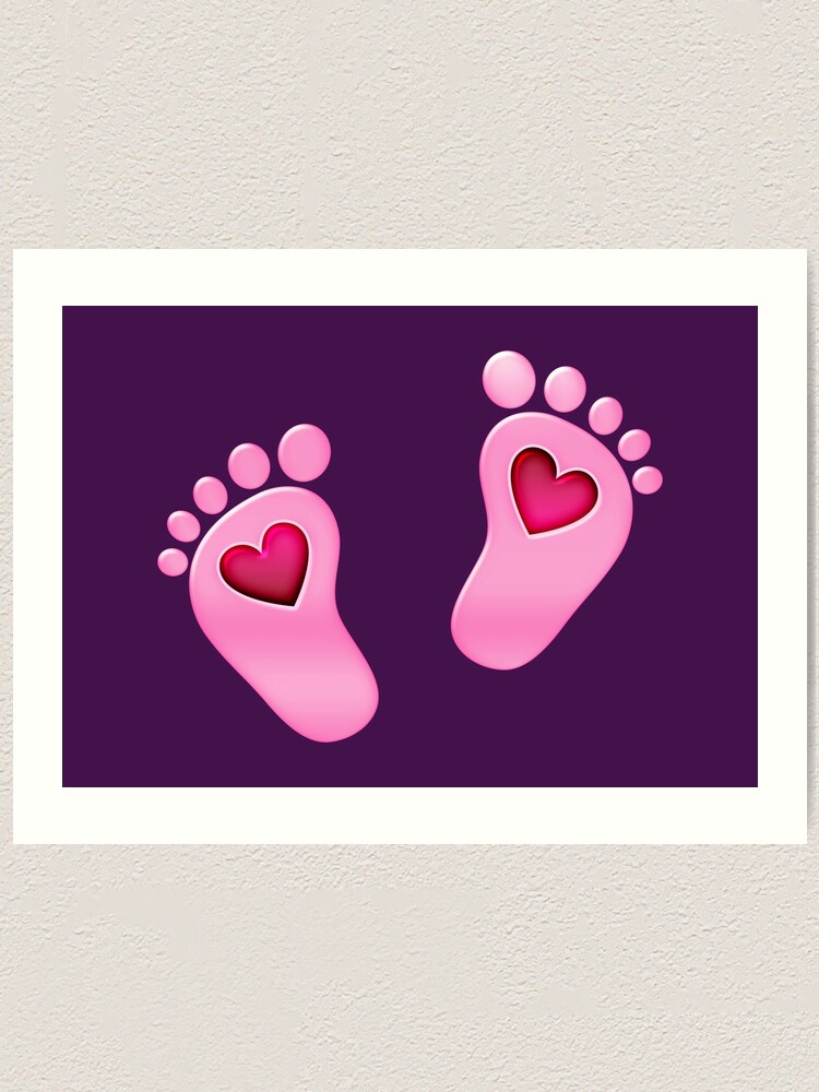 Impression Artistique Bebe Fille Pieds De Bebe Empreinte De Pas Coeurs Par Boom Art Redbubble