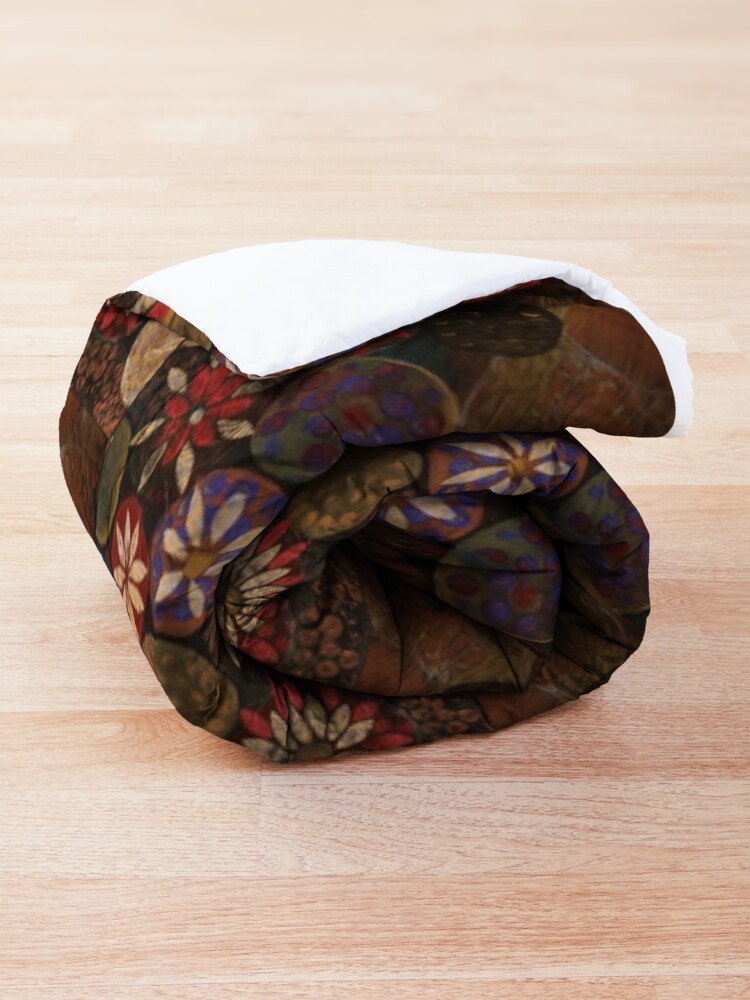 Alternate view of Flower Pattern II Comforter