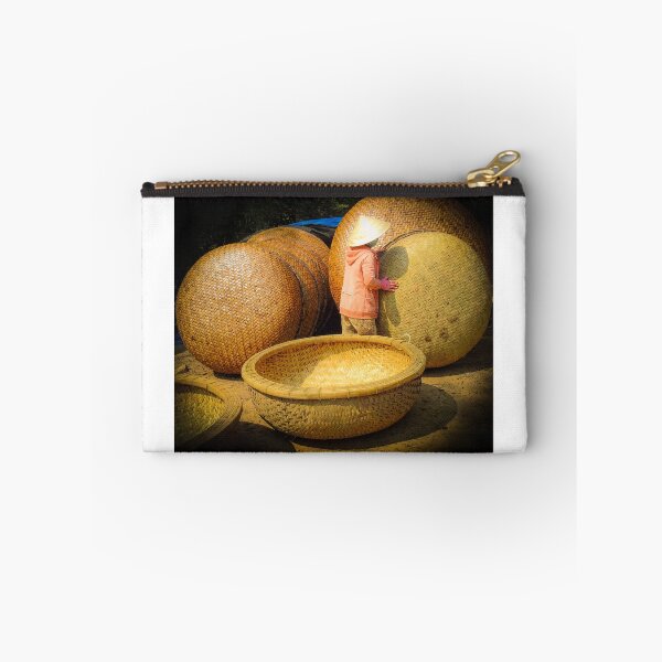Item preview, Lugar de trabajo de botes de cesta tradicional vietnamita designed and sold by Anita van Gendt.