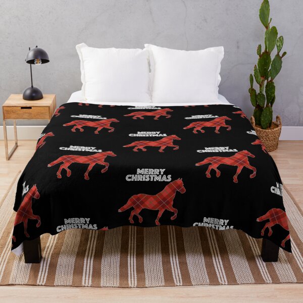Artikelvorschau, Frohe Weihnachten Plaid Horse entworfen und verkauft von BasicWear.