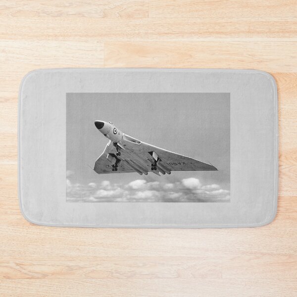 Item preview, Avro Vulcan B.1 XA901 overshooting designed and sold by Colin Smedley.