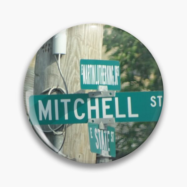 Artikelvorschau, Mitchell, Mitchell Maske, Mitchell Notizbuch, Mitchell Aufkleber, Mitchell Magnet entworfen und verkauft von PicsByMi.