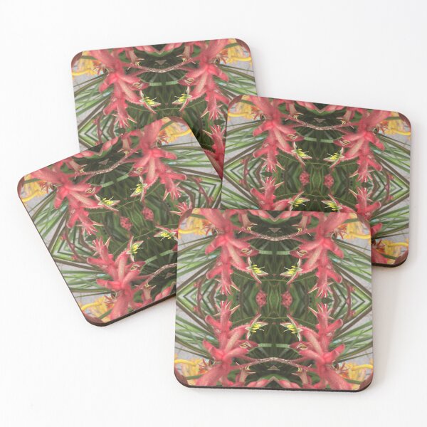 Item preview, Patas de canguro danzantes de Criterion Street: rojo y verde llameantes, Navidad 2020 designed and sold by RoseAromas.