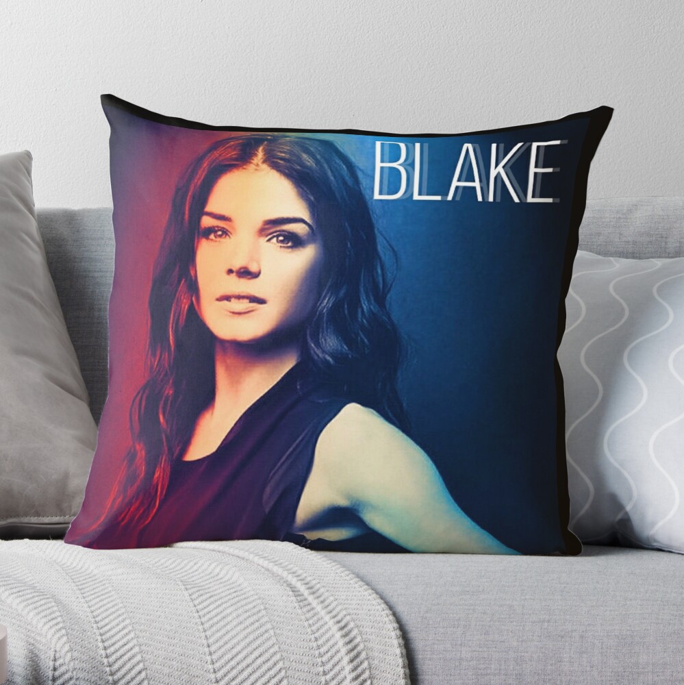 BLAKE FILLED BIG PILLOW  Big pillows, High quality bedding