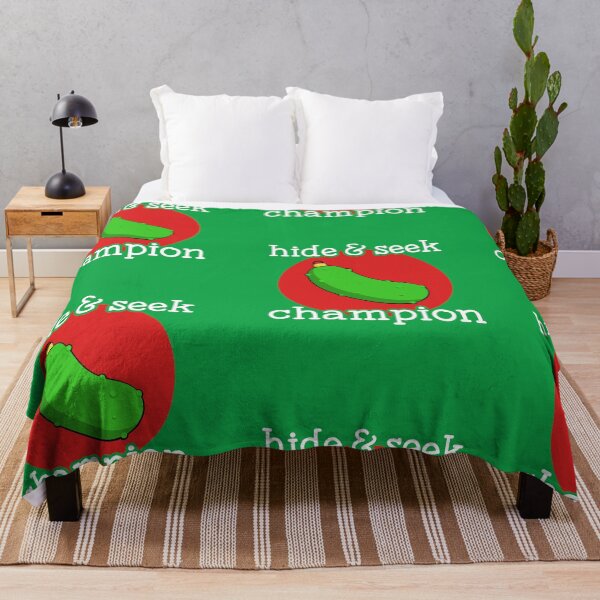 Aperçu de l'œuvre Champion de cache-cache de cornichon de Noël créée et vendue par Huhnerdieb Apparel.