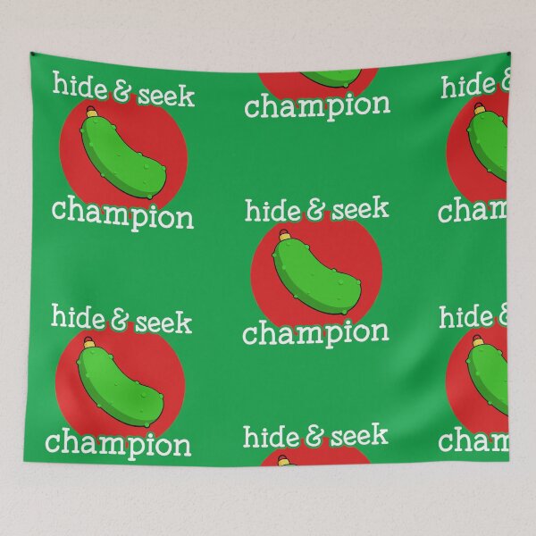 Aperçu de l'œuvre Champion de cache-cache de cornichon de Noël créée et vendue par Huhnerdieb Apparel.
