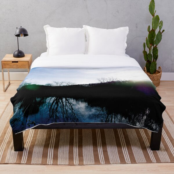 Artikelvorschau, Reflektierender Blues 1 entworfen und verkauft von ExtemporeArt.
