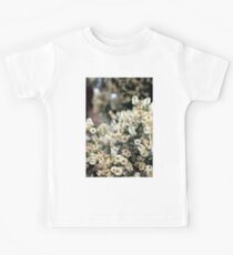 - depth perception - Kids Tee