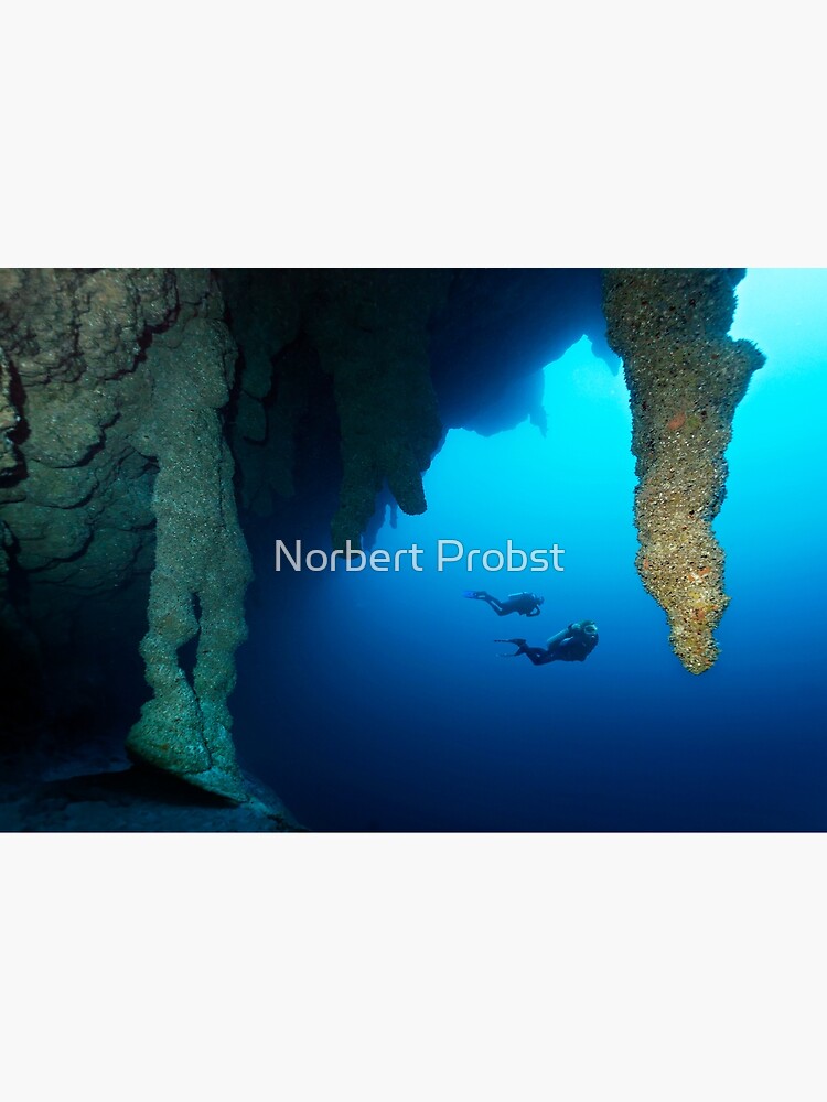 Blue Hole Belize by Kameranobs