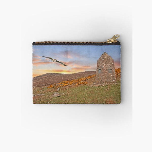 Aperçu de l'œuvre Badbea, Caithness - Village historique de liquidation créée et vendue par sandysshoots.