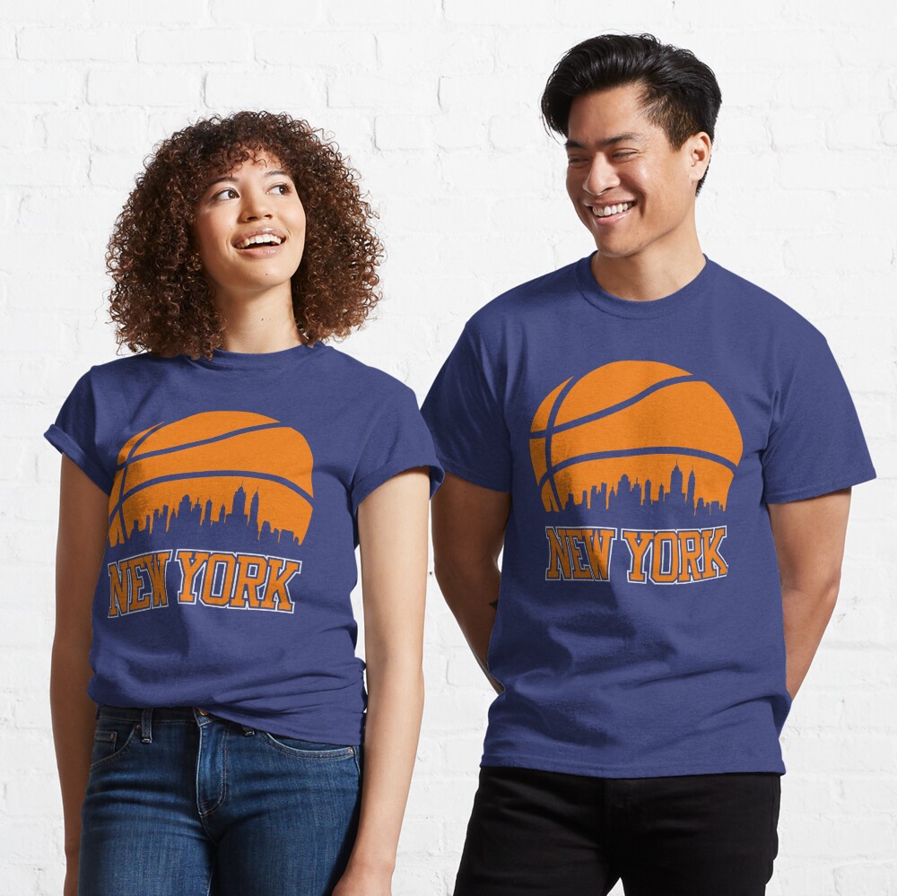 Retro Knicks Basketball New York City Skyline Essential T-Shirt