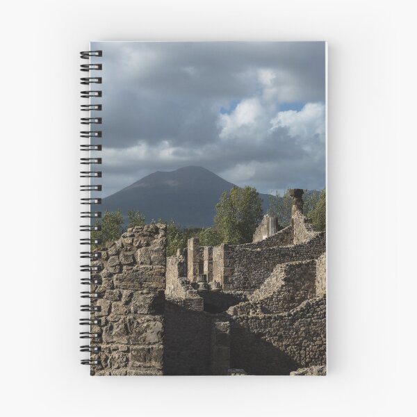 Aperçu de l'œuvre Volcan du Vésuve, dominant les ruines de Pompéi créée et vendue par Georgia Mizuleva.